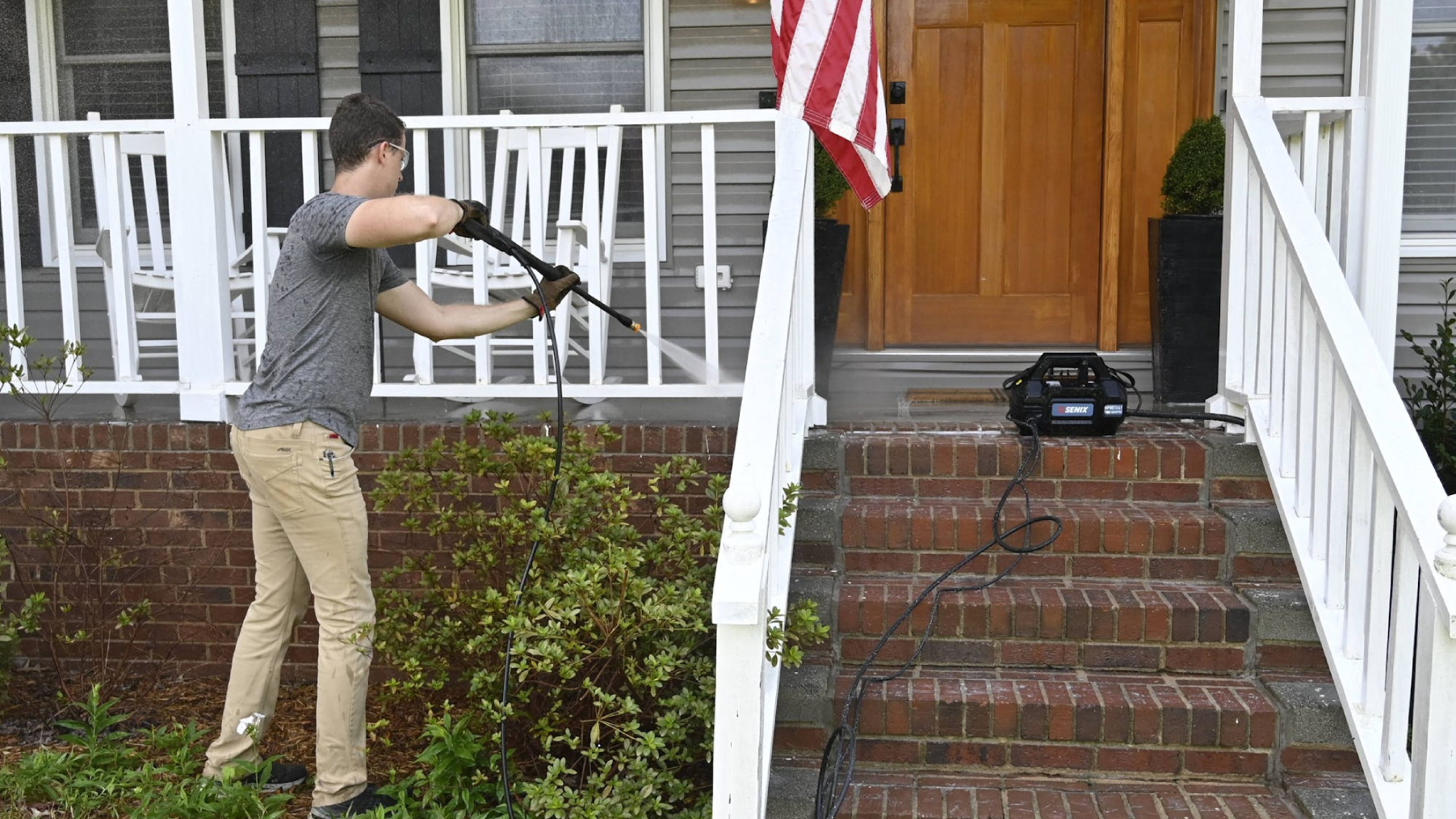 Pressure washing your house with SENIX pressure washer